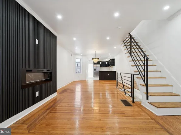 1920 Medary Ave, Philadelphia, PA 19141