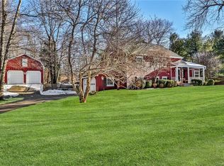 2 Long Pond Rd, Armonk, NY 10504