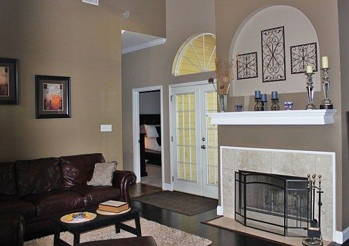 3rd image of 9734 Jade Cir