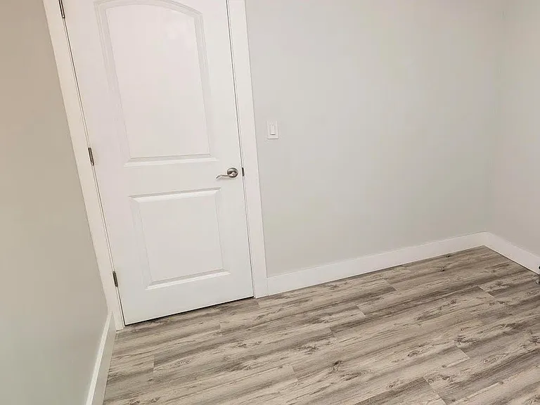 47 Wood St #2 — Photo 9