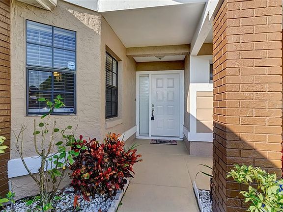 4th image of 1014 Apopka Woods Ln