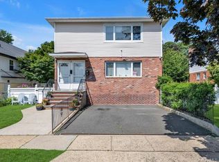 33 Graywood Rd FLOOR 2, Pt Washington, NY 11050