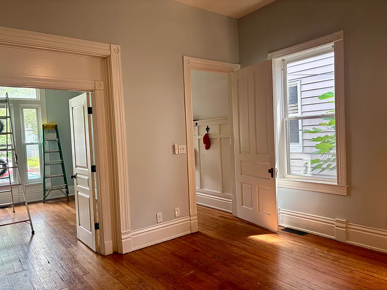 524 E Ormsby Ave — Photo 9