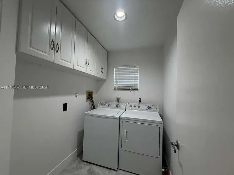 189 Cameron Dr — Photo 10