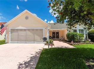 405 Aldama Ave, Lady Lake, FL 32159