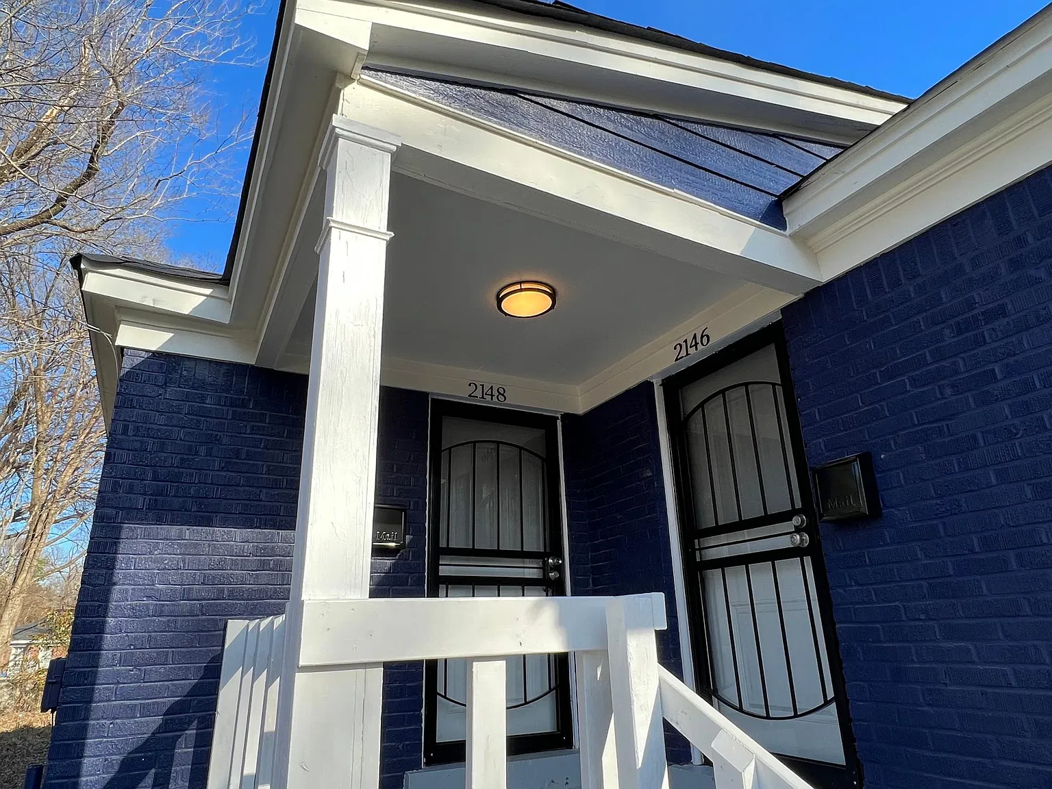 2 bed, 719 sqft, $975 — Photo 2