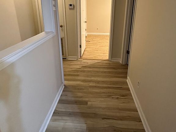 3rd image of 949 Bayou Trace Dr