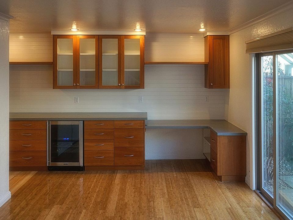 Home office and kitchen storage