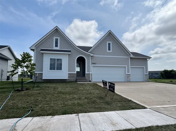 380 NW Ryder Dr, Waukee, IA 50263