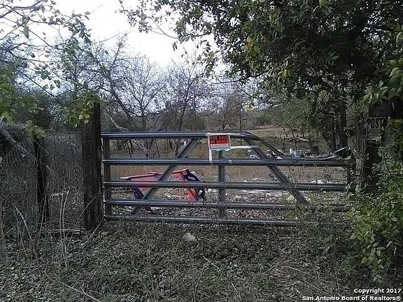 2nd image of 1461 Novella Ave
