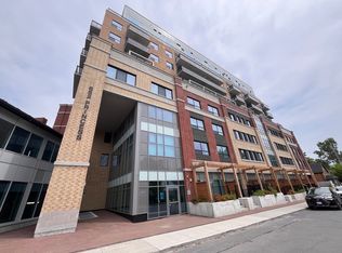 652 Princess St #401, Kingston, ON K7L 1E5