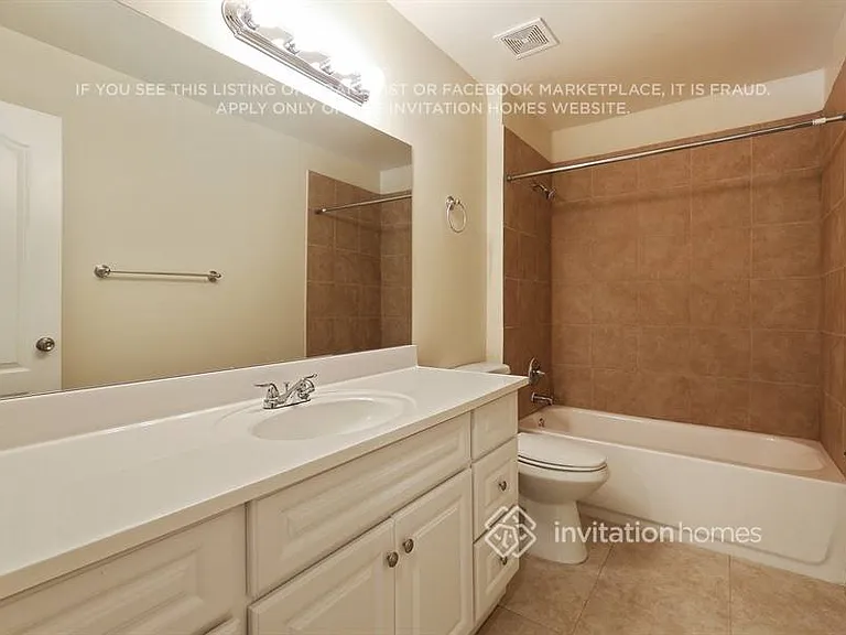 3855 Sanctuary Dr — Photo 17