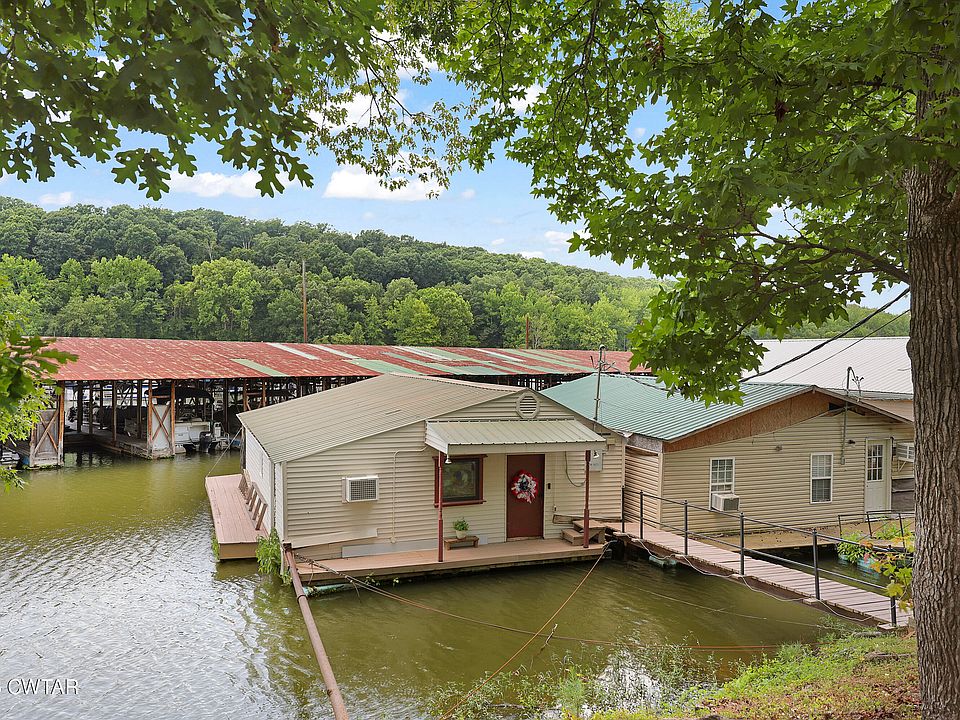 1st image of 21 Dock Ln