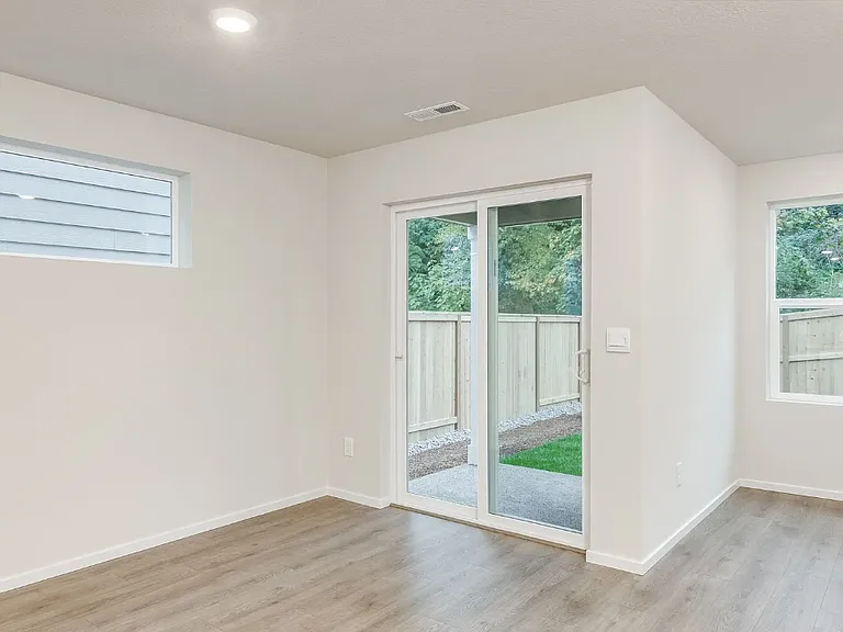 17815 SE Quarry Dr — Photo 6