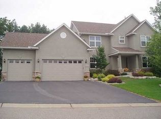 681 McFaddens Trl, Eagan, MN 55123