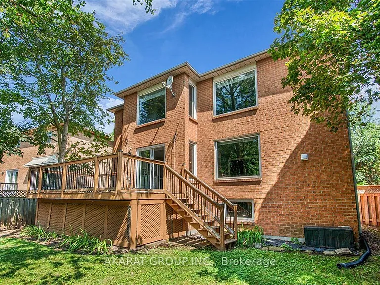 1274 Kings College Dr — Photo 45