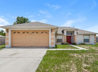 310 Country Lakes Cir, Groveland, FL 34736