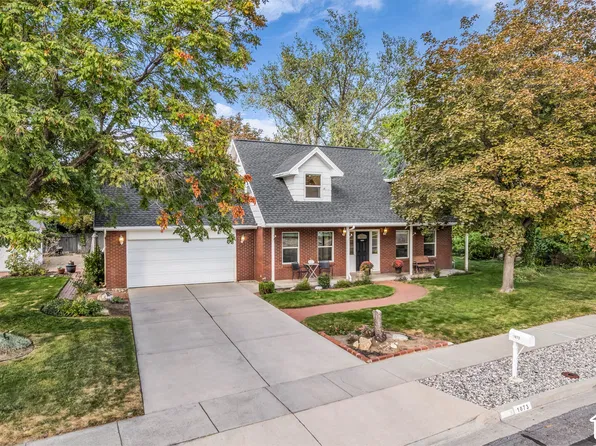 1073 E Pineridge Rd, Sandy, UT 84094