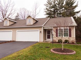 11 Angela Villa Ln, Rochester, NY 14626