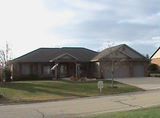 4010 Stonington Dr, Danville, IL 61834