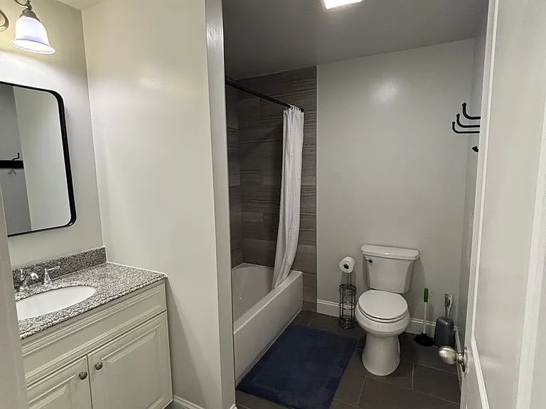4080 Spring Garden St #B-R-2 — Photo 20