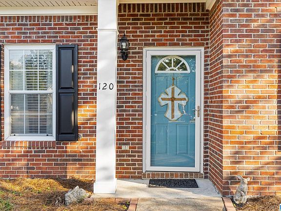 4th image of 120 Meadow View Cir