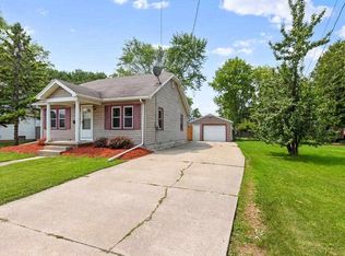 519 Grove St, Neenah, WI 54956