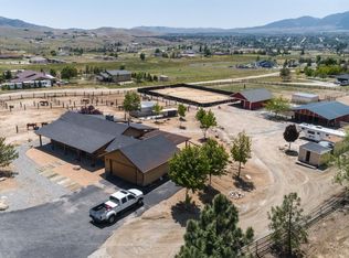 23947 Clover Spring Rd, Tehachapi, CA 93561