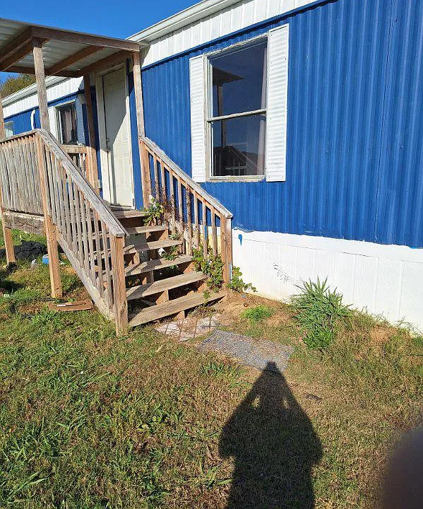71 Hawkins Rd #28