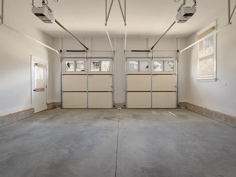3718 Graythorne Dr — Photo 27
