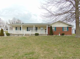 1385 Bradfordsville Rd, Lebanon, KY 40033