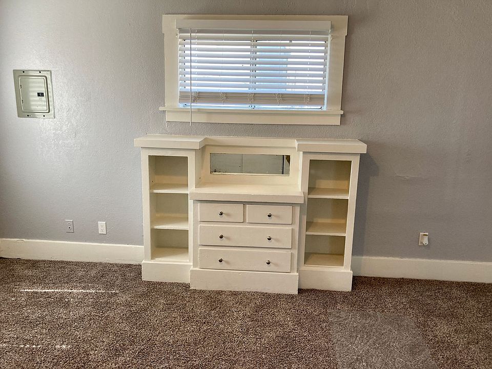 Daisy Triplex Apartment Rentals Long Beach, CA Zillow