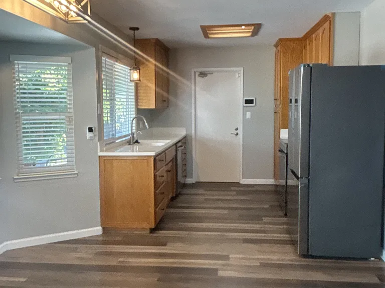 1816 Fallon Ln — Photo 7