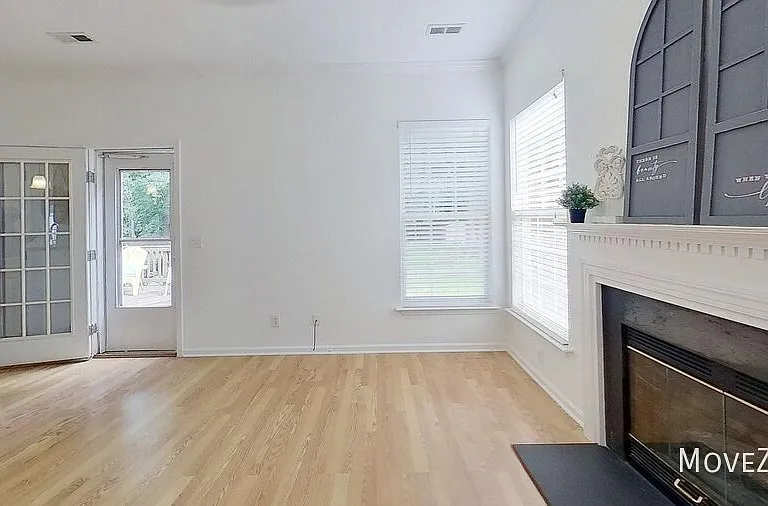 3608 Brookstone Trl — Photo 44