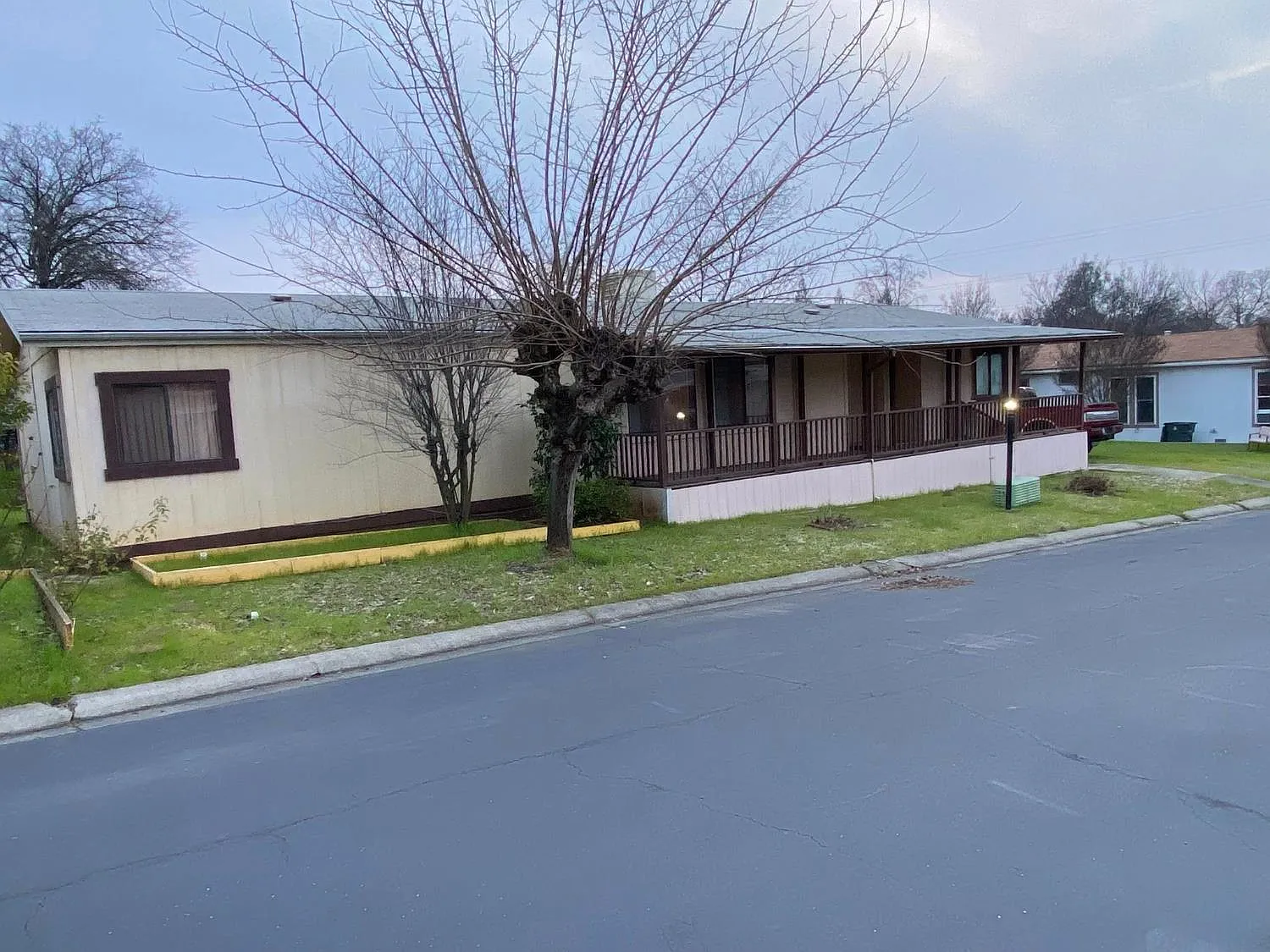 2635 Phaeton Dr photo 1