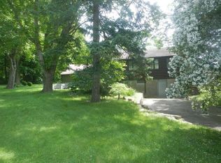 256 Macedon Center Rd, Fairport, NY 14450