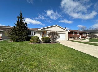 8814 Jefferson Ct, Munster, IN