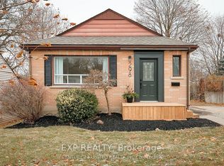 298 Swanston Ave, Peterborough, ON K9H1P7