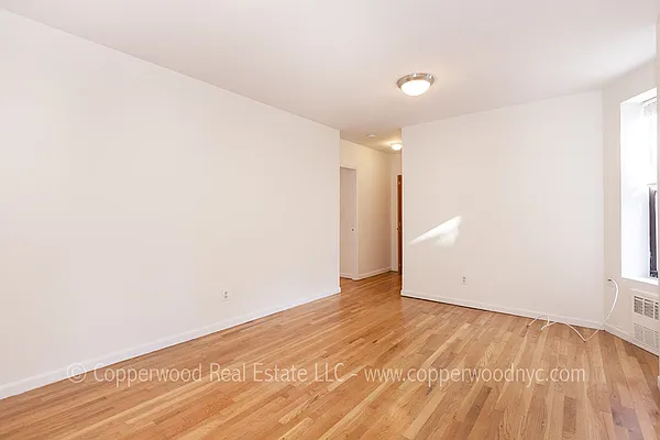 Rented by Copperwood Real Estate | media 3