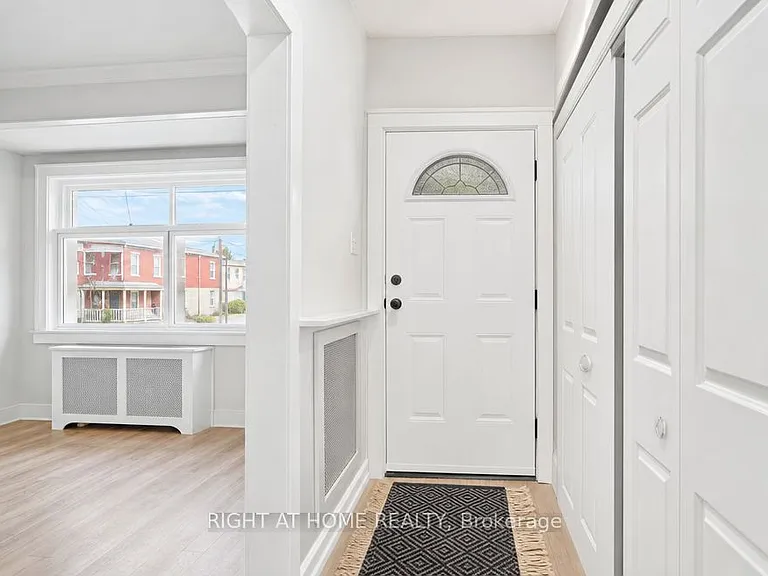 1788 Keele St — Photo 4