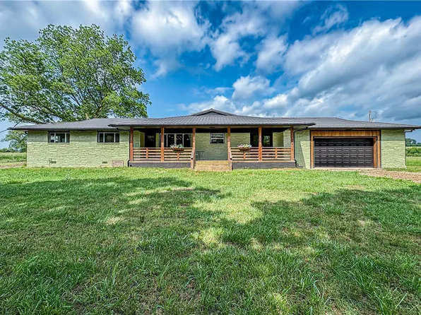 568 County Road 447, Berryville, AR 72616