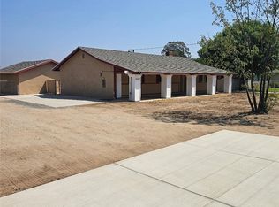 1437 1st St, Norco, CA 92860