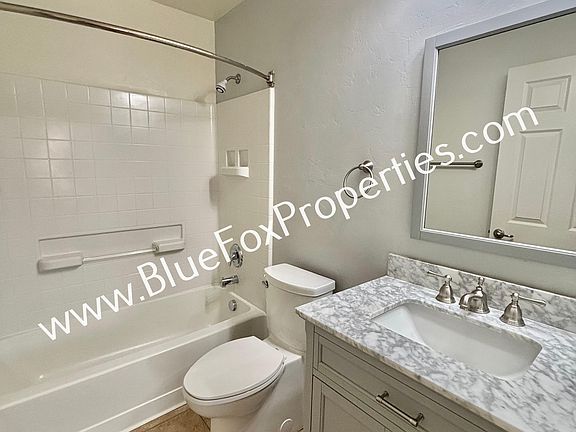 5th image of 39548 S Diamond Bay Dr