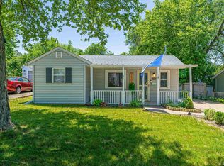 1502 Fisher St, Pekin, IL