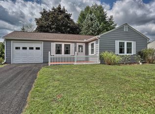 150 Roslyn Rd, Elizabethtown, PA 17022