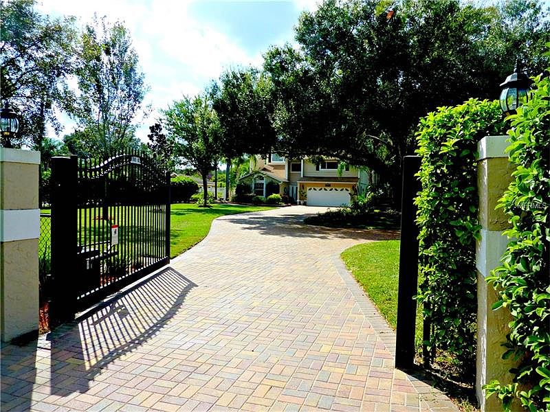 1st image of 3919 Lake Padgett Dr