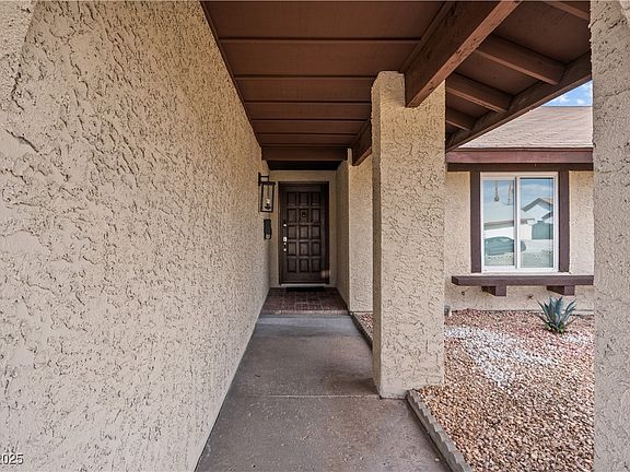 3rd image of 4165 Santa Terrasa Pl