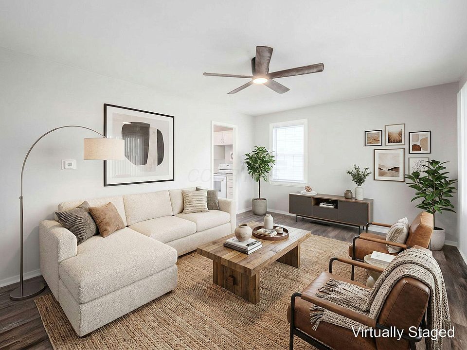 1st image of 864 Brian Dr
