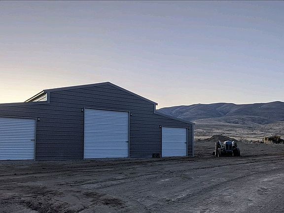 2nd image of 765 Suzanna Dr