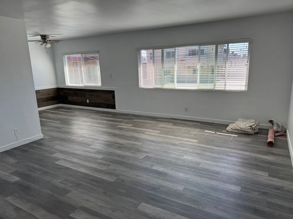 811 Centinela Ave #12